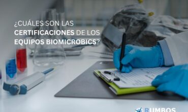 ¿Qué certificaciones tienen los equipos Biomicrobics?
